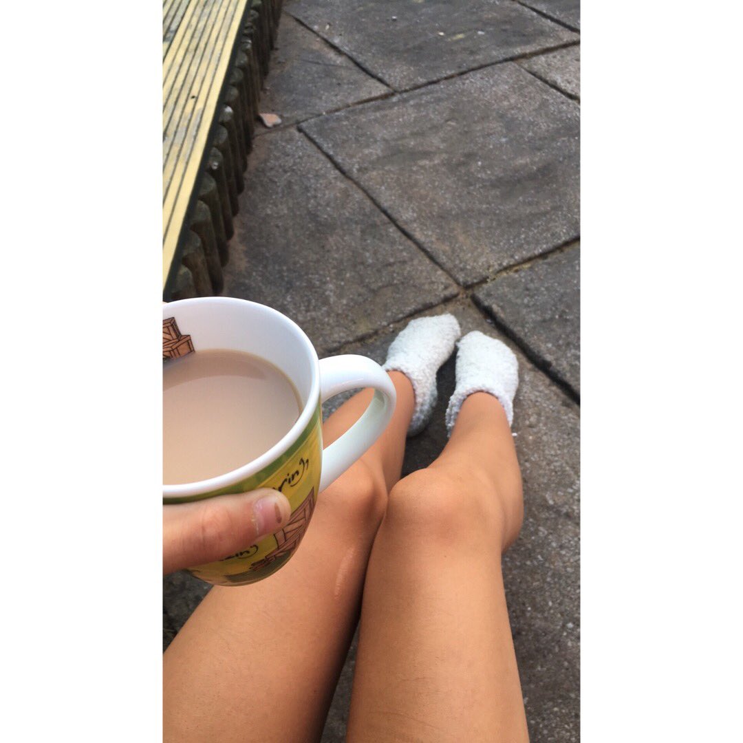 Morning brew in the sun 😎👌🏽 #HappyFriday #anothersunnyday