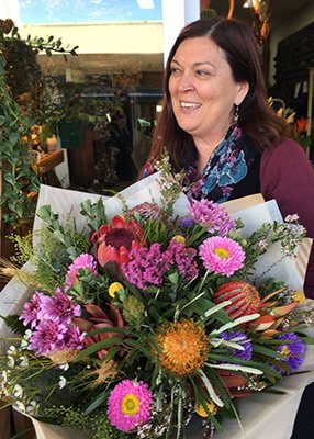 beyond_cap's tweet photo. A big thank you to Lynnette from Stones Corner Flower Shop for taking the time to share her amazing story with us ๐ #smallbusiness #smallbiz #SuccessStory #SuccessStories #merchantfinancing #stonescornerflowershop #businessfinance https://t.co/3GIki8lhkC