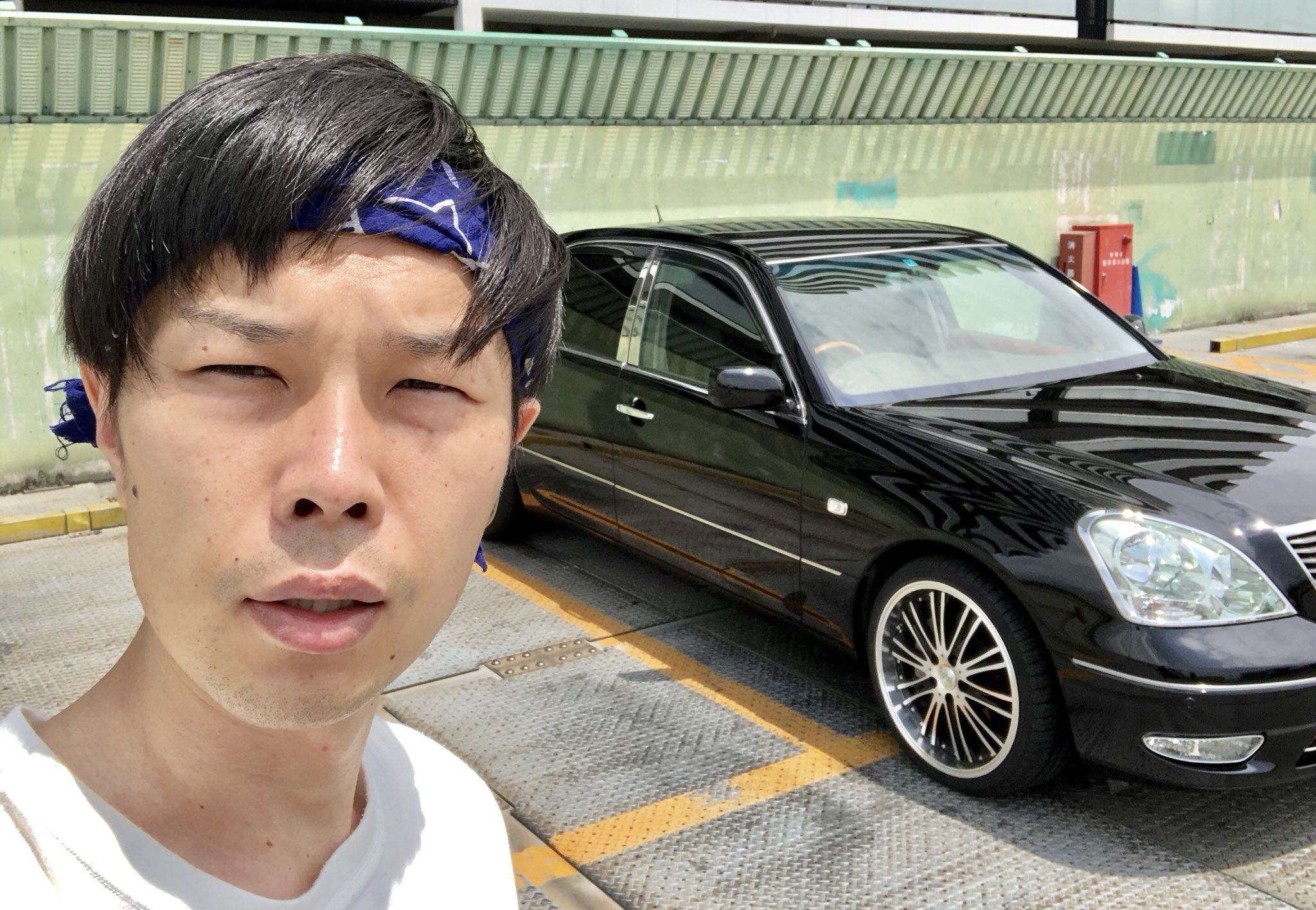 岩井勇気 ハライチ على تويتر 昭和の走り屋スタイルで洗車完了 隣にいた上半身裸で金のネックレスをつけたシルビアのお兄さんに いい車 乗ってんな 車は磨けば磨くほど綺麗になるぜー と言われた これだから走り屋に悪い奴はいない T Co Uwj3xo2xdn