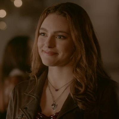 Jessie Scott (@ofvioletrage) on Twitter photo 