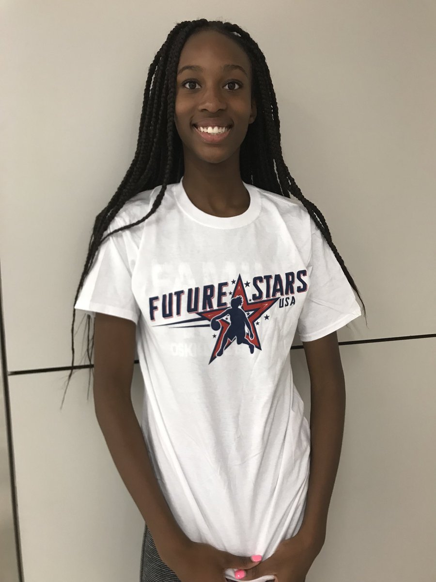 MissDeeL08's tweet photo. Great showcase at the @futurestarswbb event today.. lots of good talent and plenty of coaches there watching.. great opportunity for my daughter! Thanks for the invite @CoachElifson 😎#workhardstayfocused https://t.co/v3hZkAPkXJ