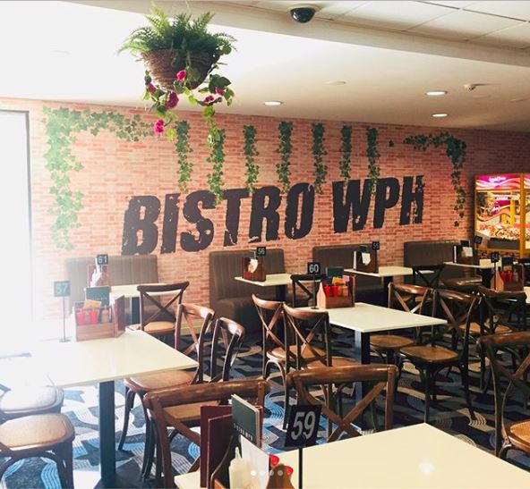 #signwaveparramatta added the finishing touches to the new West Pennant Hills Sports Club.
.
.
.
#graphics #signs #signage #brickwork #signwavedidit #restaurantdeco #hospitality