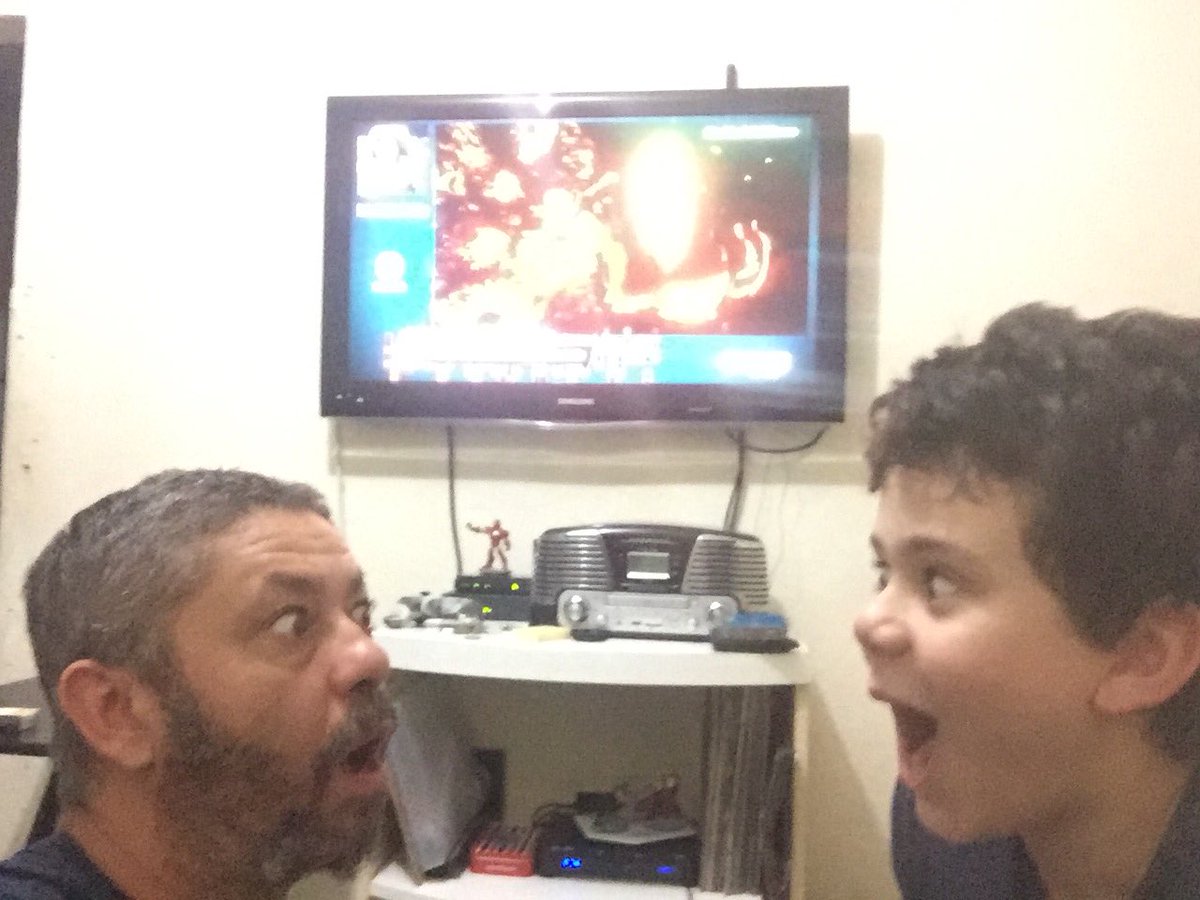 alezullus's tweet photo. Direto da megalópole cataclismatica SP tmj todo dia #DarkSoulsNoEiGames https://t.co/541ZGH7qkq