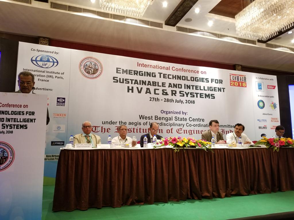 CIRC_McMaster's tweet photo. Proud to deliver the keynote address (by @suvojitghosh) on "Cooling the Cloud" https://t.co/tYZ4GPbROU