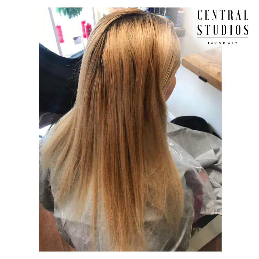 centralstudios2's tweet image. Getting ready for a new hair color!
Contact us on 020 8343 2638 for inquiries.
#hairstyle #haircut #haircolor #hairstylist #hairstyles #longhair #instahair #hairdo #stylish #summer #summerfeels