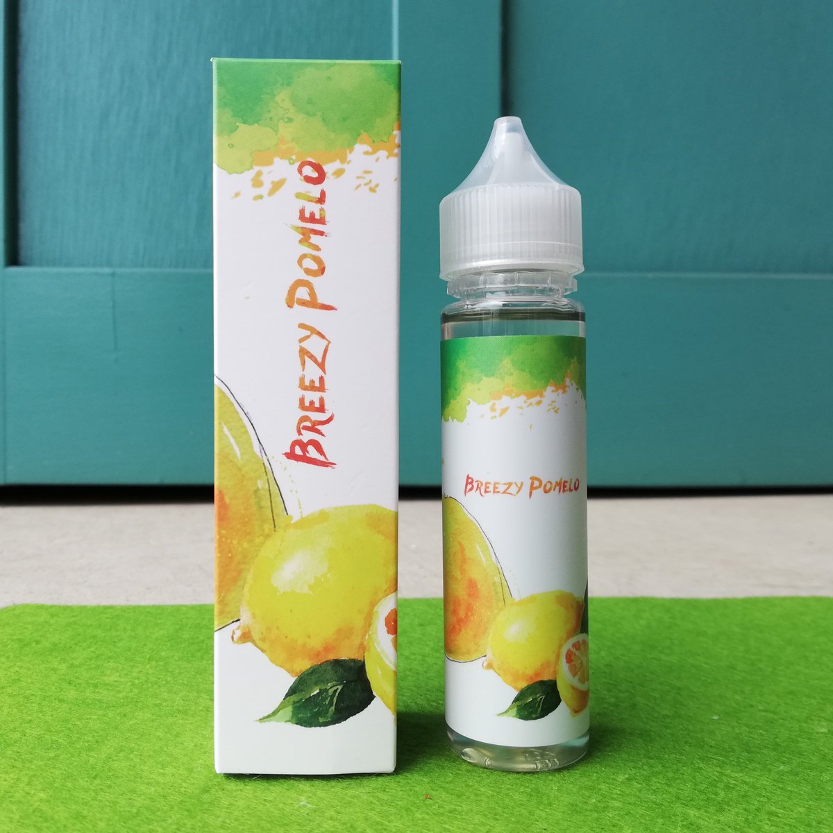 enmidokoro_yuu's tweet photo. こちらを掲載しました(・ω・)ノ
BREEZY POMELO 60ml ブリージー ポメロ
美味しいとしか言いようが無くて中の人を
困らせるリキッドです!!
ブンタンと言う果物のリキッドなんですが
レモンとかとは違う柑橘感でチェーンが止まりません!!
https://t.co/JO1PiFDydf
#煙味処ゆう
#MNFKV
#モノフク https://t.co/b9AAw4uM57