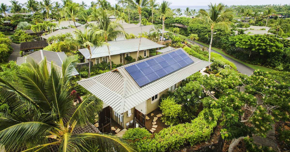 @teslacarhq 👋 Interested in going solar? Get a free quote and consultation to find out if going solar is right for you at tinyurl.com/ya5rkz8b