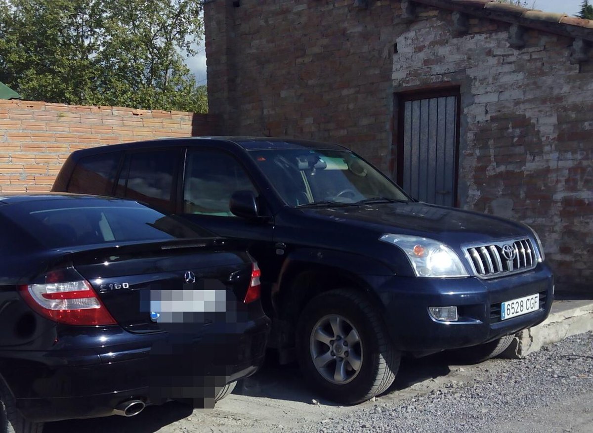 MasiesdeRoda's tweet photo. PREGUEM MÀXIMA DIFUSIÓ.
Es busca aquesta senyora, Encarnación Córcoles, veïna de les Masies de Roda. Ha marxat de casa conduint el vehicle Toyota 6528 CGF.
Si en podeu donar informació, si us plau, poseu-vos en contacte amb:
Mossos Vic 93 881 57 00
Bibiana 656 834 101
#Osona https://t.co/WpmCQpIEkN