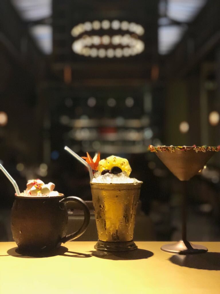 CandypantsDXB's tweet image. Our new Brunch at Maiden Shanghai is well underway and the cocktails are flowing @fivepalmdubai 🍹🍸#DimSumDisco #Dubai #Brunch