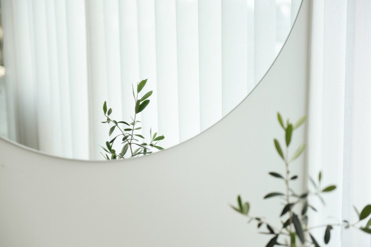 Leigh_longhurst's tweet photo. Your environment is really a mirror that reflects your beliefs and perceptions. Coaching polishes your mirror, helping you to clearly see your life state #lifecoaching #lifecoach #qualifiedlifecoach #beliefs #perceptions #lifereflection #selfimprovement https://t.co/2nfEu0kbkY