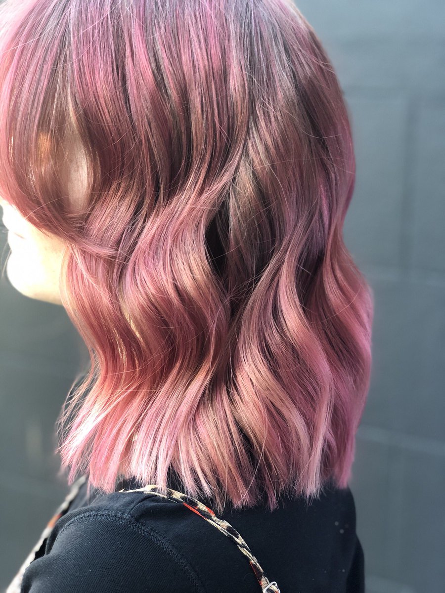 MathewWattSalon's tweet photo. ROSE GOals - check out these incredible tones created by the very talented Claire.... book in for your complimentary consultation....
•
#pinkhair #pink #balayage #edinburgh #edinburghhairdresser #edinburghsalon #edinburghhair #mathewwatthair https://t.co/Eopjpqk9yN