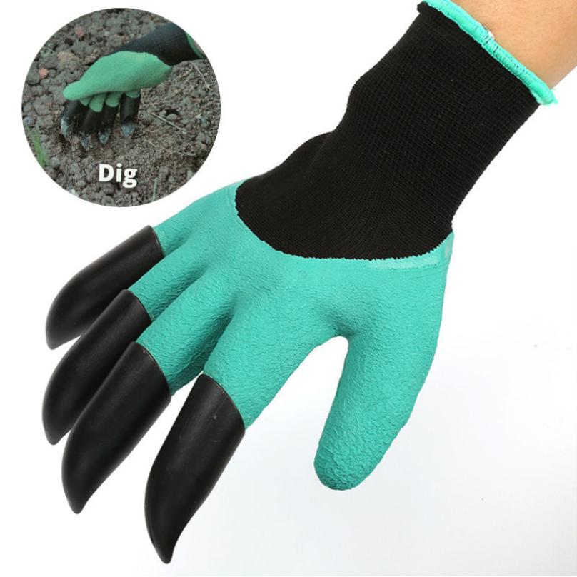moonbiffy's tweet photo. This Garden Gloves with 4 ABS Plastic Claw is Garden Genie Gloves make gardening fun and easy.The gloves are puncture resistant and the claws are made with durable ABS plastic to protect your fingers and hands.Visit this link as they are having a discount https://t.co/VgKvEcZLwD https://t.co/mqvnWay8C1