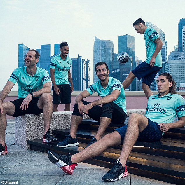 arsenal turquoise kit
