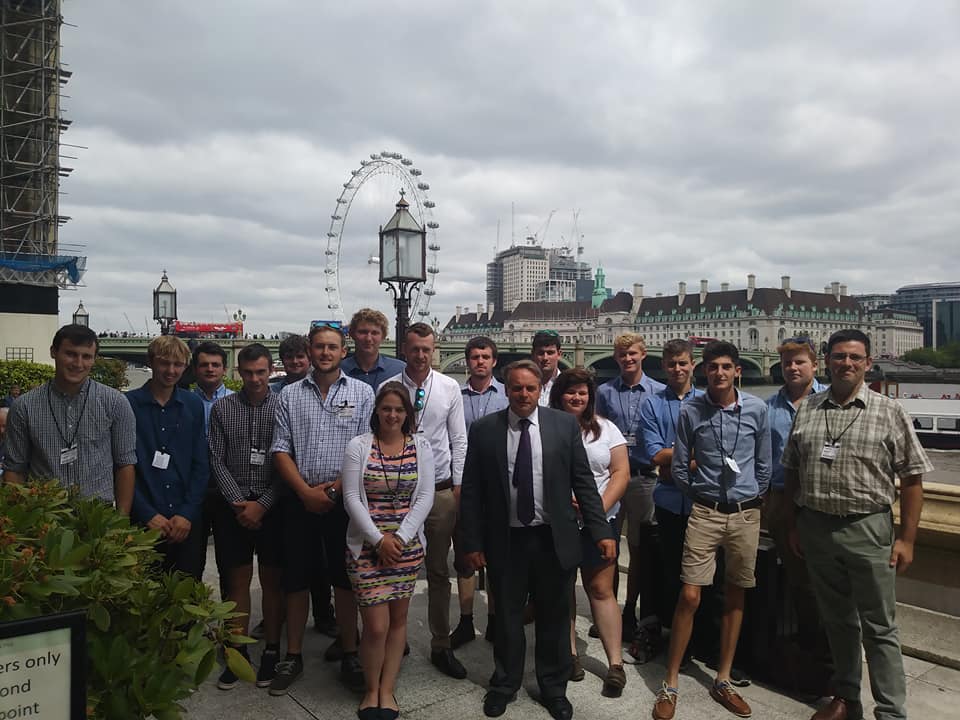 DuchyCollege's tweet photo. Level 4 agricultural business management apprentices have hit the capital to discuss rural issues and Brexit with a DEFRA minister and the NFU.
They had an action packed day, which included a debate in the Houses of Parliament and a visit to the NFU offices. https://t.co/cU4BIjYxAC