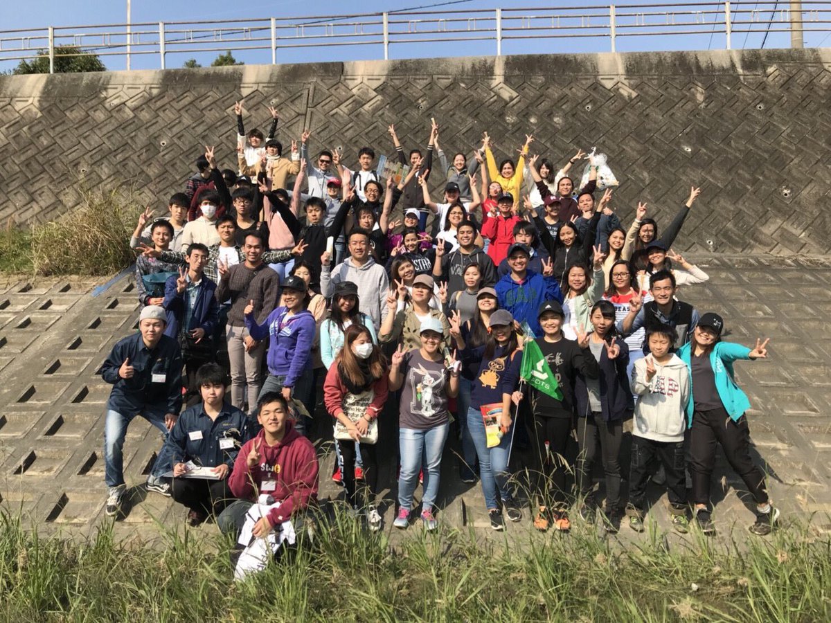 oicp_2016's tweet photo. 「OICP2018開催決定速報」
今年も、国際交流×ごみ拾いイベント OICPの開催が決定しました！
インドネシアの方が100名超えの予定です。
共催団体・ボランティア大募集⭐️
詳細は近日公開
#MSISK 
#AOTS 
#国際交流 
#ごみ拾い
#今年で3年目 https://t.co/lQEEI8VcEc