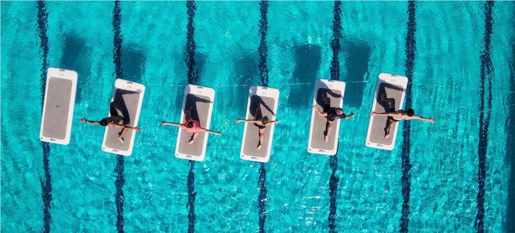 paragraphhotels's tweet photo. AquaPhysical- yoga on floating mat @paragraphhotels 

#marriottint #paragraphresort #AutographHotels #fitness #water #stayfit #sun #sea #pool https://t.co/38FyJvJG71