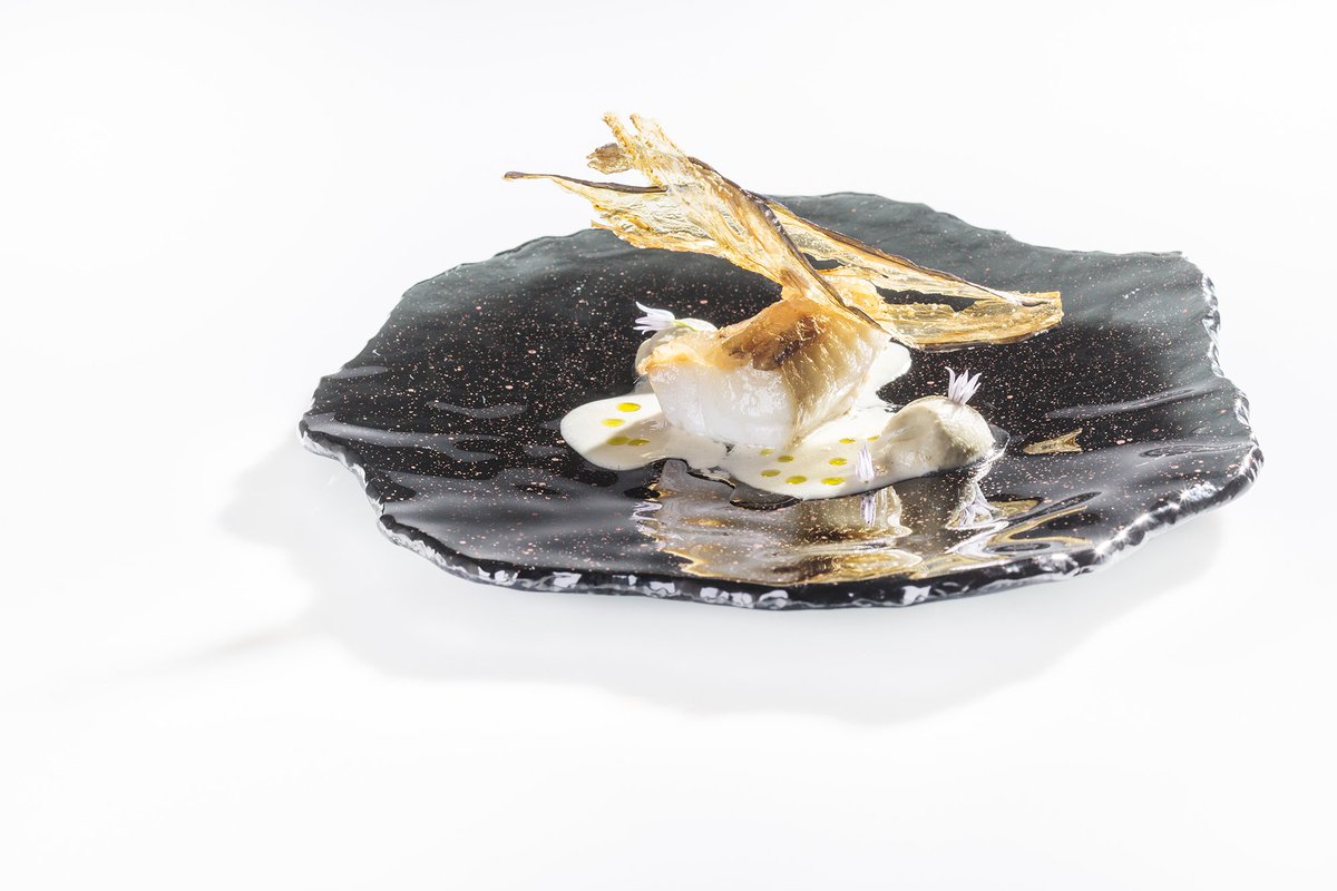 San Pedro con piel de ternera. 
La cocina de José Manuel Miguel convierte tu escapada a #Calpe en toda una experiencia gastronómica.
#BeatCalpe #hotelgastronómico #Calpe #boutiquehotel