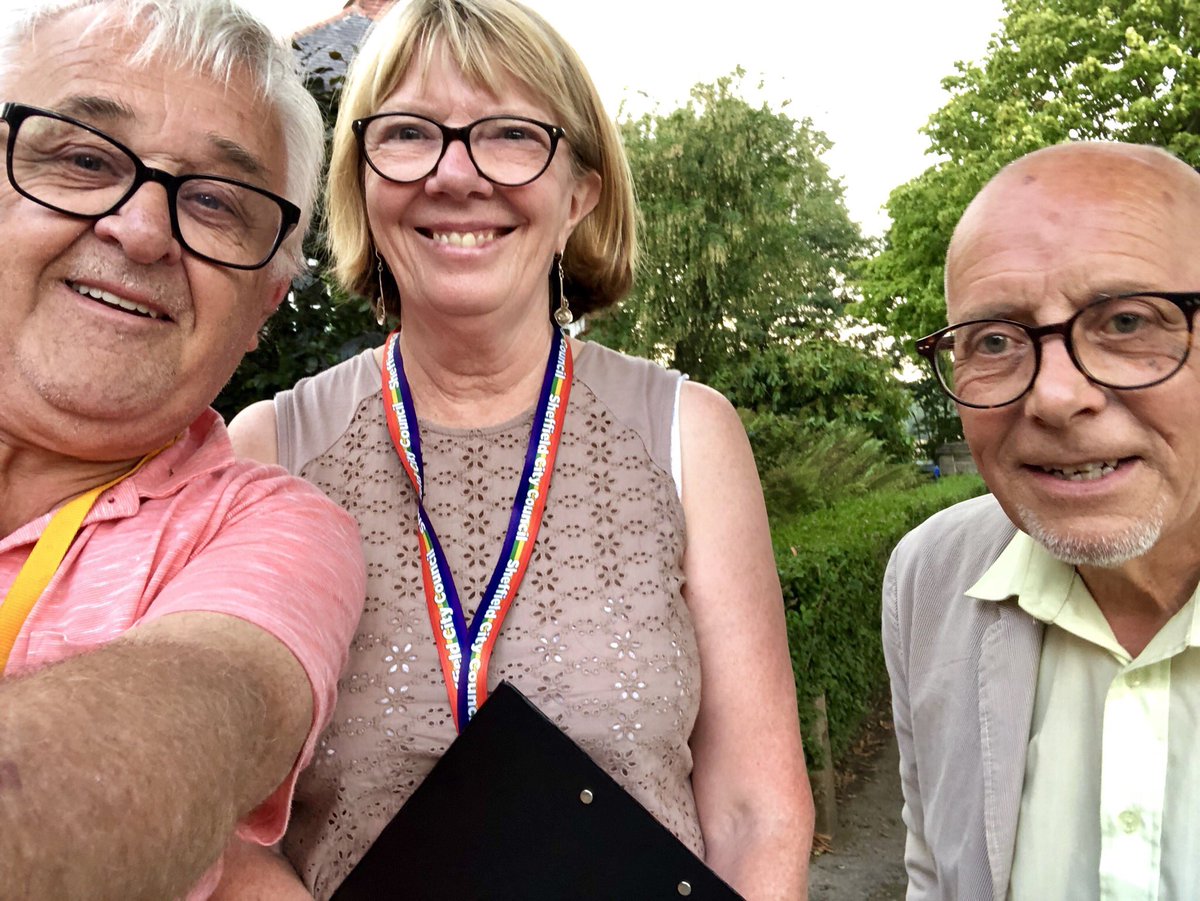 JohnD2357's tweet image. Great reception on the #libdemdoorstep last night in #GravesPark