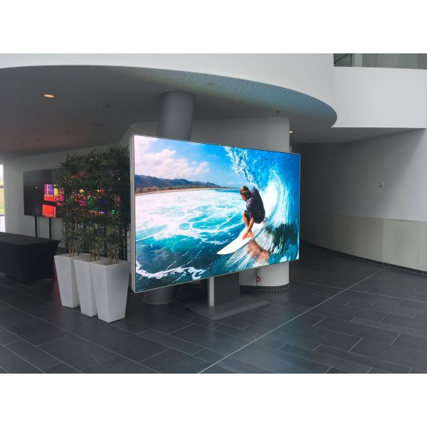 Barco tweet picture