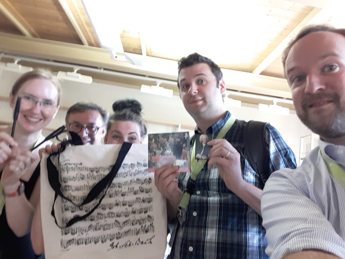 Congratulations to the first <a href="/IAML_AIBM/">IAML/AIBM</a> #iaml2018scavengerhunt-ers ever! Many thanks go to @bachleipzig and <a href="/BibliothekHMTL/">BibliothekHMTLeipzig</a> for providing the great prizes! 
All winners who couldn't attend the ceremony: please get in touch with @AlanRiedel3 to pick up your prizes! #IAML2018