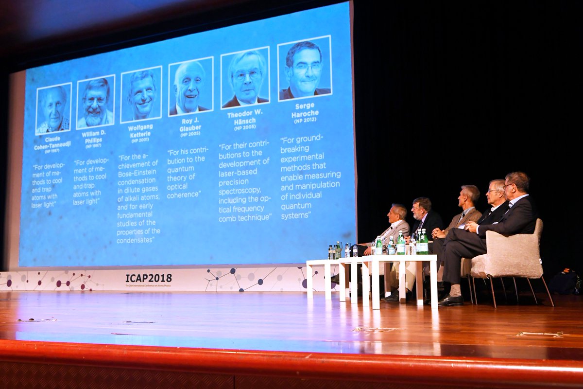 ICFOnians's tweet image. . @toni_pou ens explica "La ciència més 'cool' visita Barcelona" via el @diariARA 

#ICAP2018  @la_UPC  @UABBarcelona @UniBarcelona #ICFOnians 

👉ara.cat/societat/cienc…