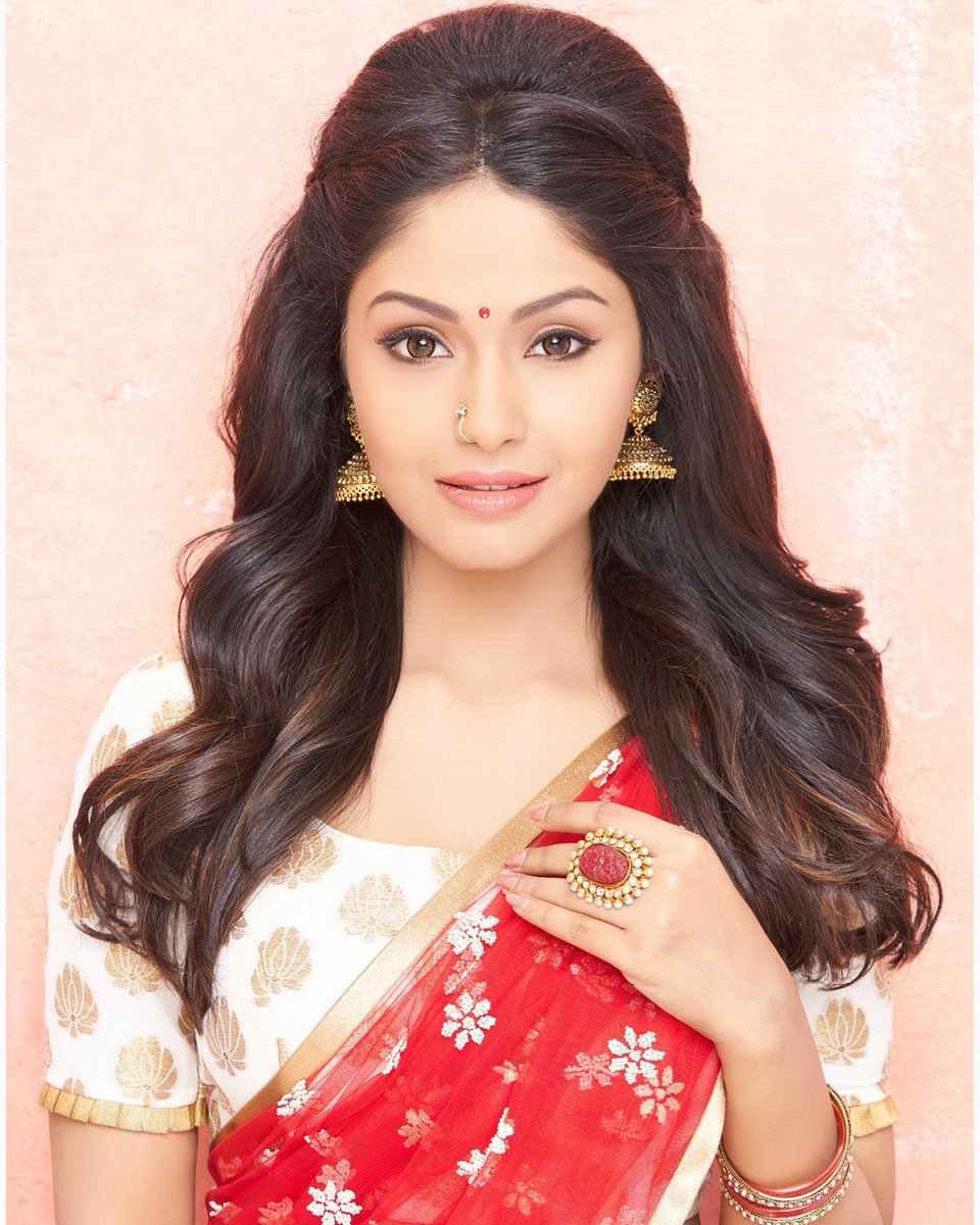 Santhanam Fans 24x7 (@santhanam24_7) on Twitter photo Welcome on board Dhilluku Dhuddu 2 movie Mollywood heroine Shirthashivadas <a href="/Shritha_/">Shritha Sivadas</a> #Dhillukudhuddu2 Movie <a href="/iamsanthanam/">Santhanam</a> <a href="/santhanam_army/">Santhanam Army</a> <a href="/SanthanamMsiaFc/">SANTHANAM π²πΎ MFC π</a> <a href="/santhanamfrance/">France Loyal SFC</a> <a href="/ShakthiGalatta/">Shakthi Girish</a> <a href="/galattadotcom/">Galatta Media</a> <a href="/sridevisreedhar/">sridevi sreedhar</a> <a href="/rameshlaus/">Ramesh Bala</a> <a href="/Actor_Santhanam/">Santhanam Fans</a> <a href="/sri50/">Sreedhar Pillai</a> <a href="/itisprashanth/">Prashanth Rangaswamy</a> π Welcome on board Dhilluku Dhuddu 2 movie Mollywood heroine Shirthashivadas <a href="/Shritha_/">Shritha Sivadas</a> #Dhillukudhuddu2 Movie <a href="/iamsanthanam/">Santhanam</a> <a href="/santhanam_army/">Santhanam Army</a> <a href="/SanthanamMsiaFc/">SANTHANAM π²πΎ MFC π</a> <a href="/santhanamfrance/">France Loyal SFC</a> <a href="/ShakthiGalatta/">Shakthi Girish</a> <a href="/galattadotcom/">Galatta Media</a> <a href="/sridevisreedhar/">sridevi sreedhar</a> <a href="/rameshlaus/">Ramesh Bala</a> <a href="/Actor_Santhanam/">Santhanam Fans</a> <a href="/sri50/">Sreedhar Pillai</a> <a href="/itisprashanth/">Prashanth Rangaswamy</a> π