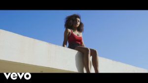 D'Valentina tras la canción del verano con #SummerJam. Escúchala a continuación bit.ly/2JZFRFh  <a href="/dvalentinamusic/">D' VALENTINA</a> <a href="/pablogareta_/">Pablo Gareta</a>