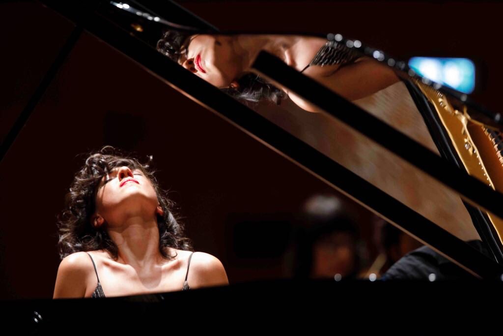 BuniatishviliKh's tweet photo. Roma♥️
#santaceciliaorchestra #maestroLongYu 
#Tchaikovsky
#Roma #BellaItalia 
@MaestroLongYu @santa_cecilia https://t.co/QKaoHSyBIq