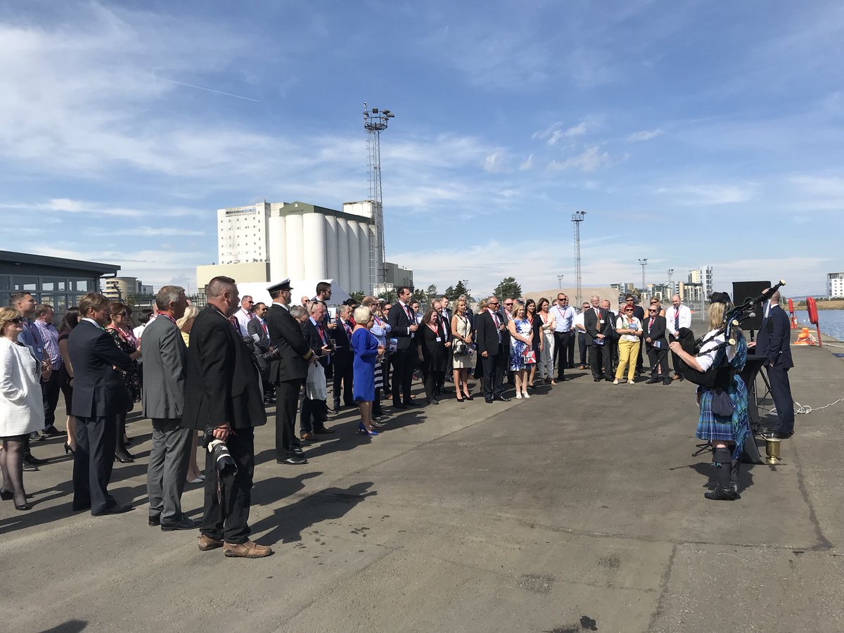 Smashing day for a naming ceremony! @forthports @ForthPilots #portofLeith