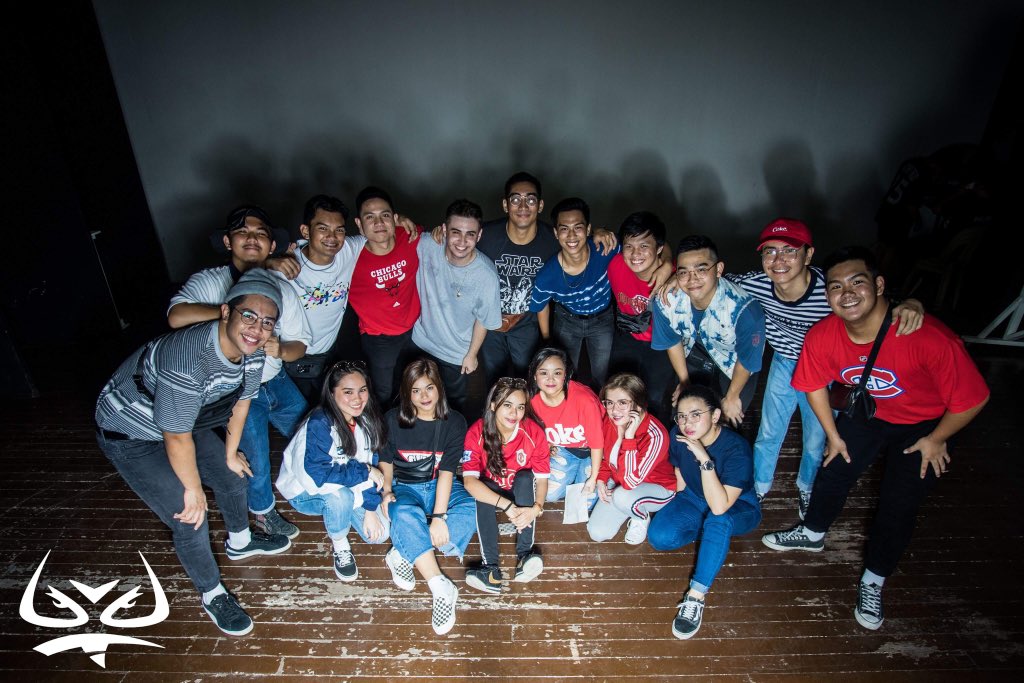 BDT_SanBeda's tweet image. RESPECT. SHOW SOME LOVE!

Watch out as we move something up from our heads down to the soles of our feet!

Stay tuned as we drop our first step tomorrow.

07.27.18 | 7PM

Follow us on our social medias!
Facebook: Bedan Dance Theatre
Instagram: bedandancetheatre

#RSSL