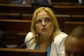 PisandoF's tweet photo. Con la diputada @gbianchi404 hablamos de los cambios en el sistema informático del Brou. https://t.co/Y12LzijG6S