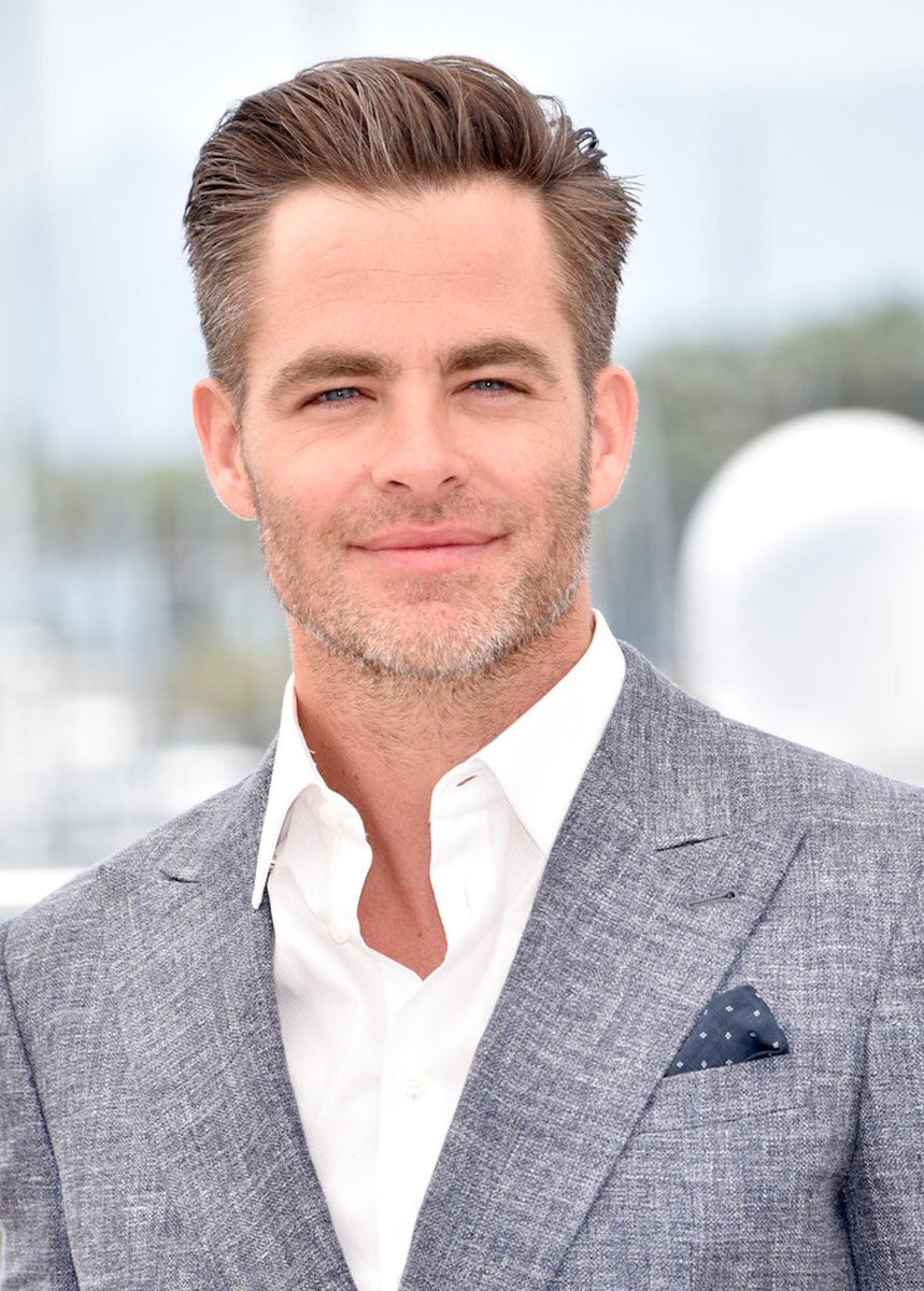 officialhostgdr's tweet photo. 11. miglior chris https://t.co/z9KaiXRYQ6