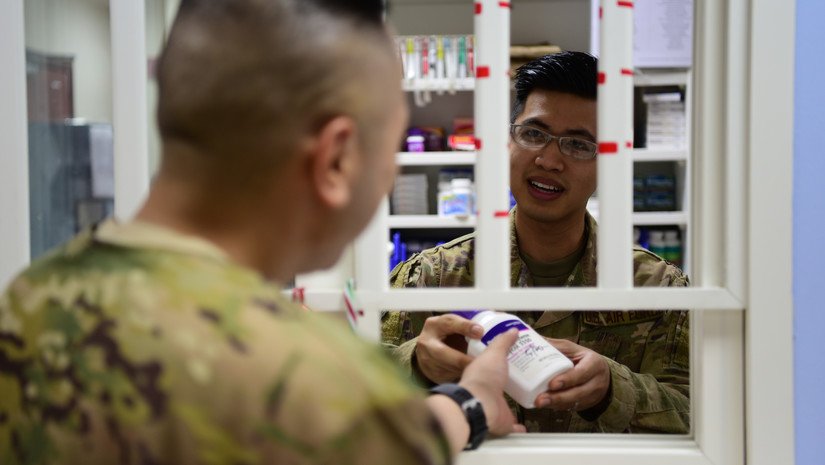 usairforce's tweet photo. #FaceofDefense: #Airman’s lifesaving act leads to physician assistant career. https://t.co/NqDv9Y8hlR https://t.co/XsNmMjaLrx