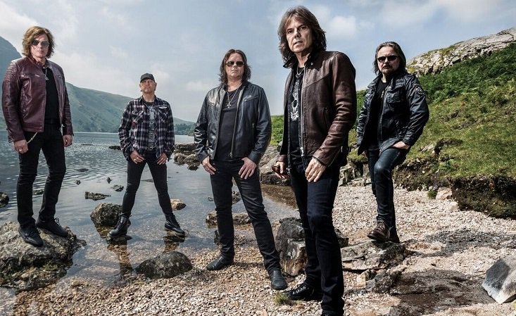 markosyrjala's tweet photo. Check out my new interview with @europetheband vocalist Joey Tempest in @MetalRulesZine 

#joeytempest #metalrulescom #johnnorum #micmichael #johnleven #ianhaugland #keemarcello

https://t.co/oeEqnkpJgH https://t.co/RtqvIBg75q