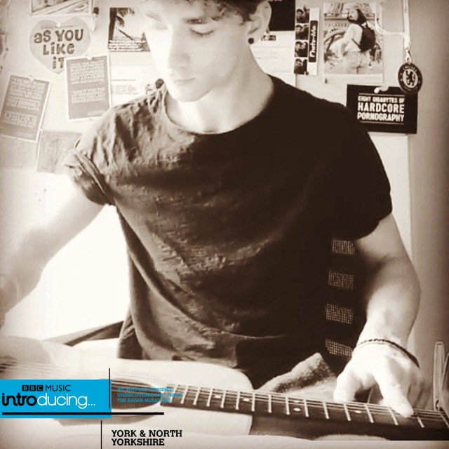 BBCIntroYork's tweet photo. From 8pm tonight, we have the glorious #KellChambers live in session.

His voice is flawless, and we guarantee his session will be too!

8️⃣️pm | @BBCYork ➡️ https://t.co/aEin0PEe7H https://t.co/0kxurYa7VY