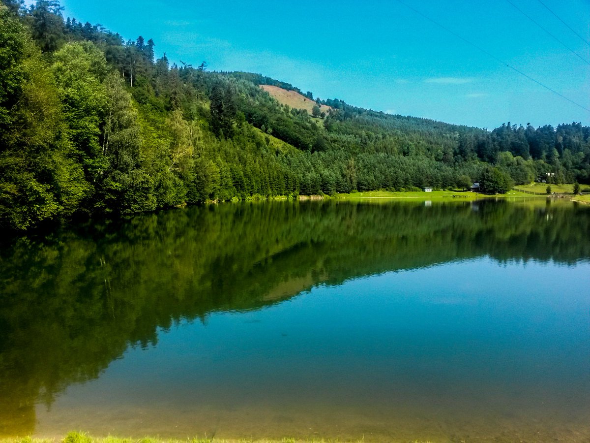 thewandererGS's tweet photo. Levoca lake - volume 4.
#lake #landscape #view #nature #hill #woods #sky #panorama #beautifulview #beautifulnature #beatifulslovakia #slovaknature #visitslovakia #levoca #visitlevoca https://t.co/PDPXI8EDhX