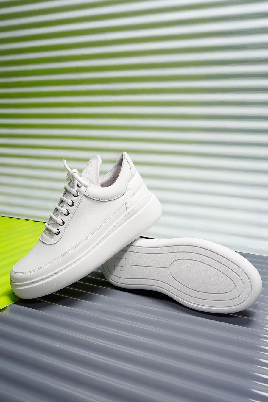 Filling pieces low top angelica sale