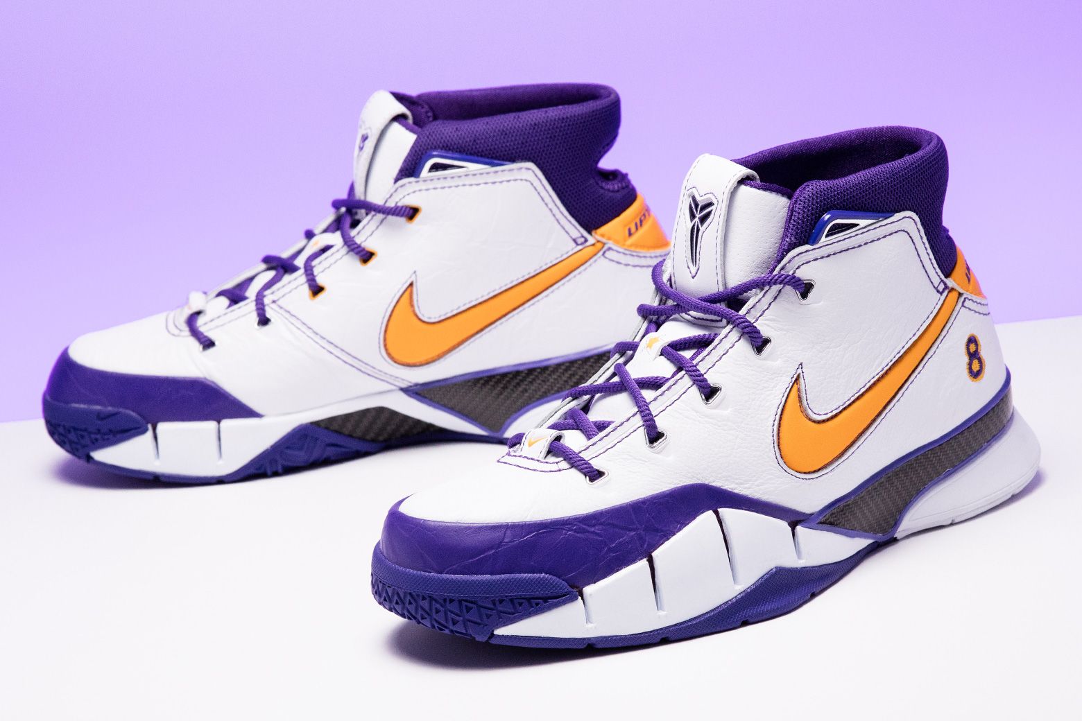 2004 kobe shoes