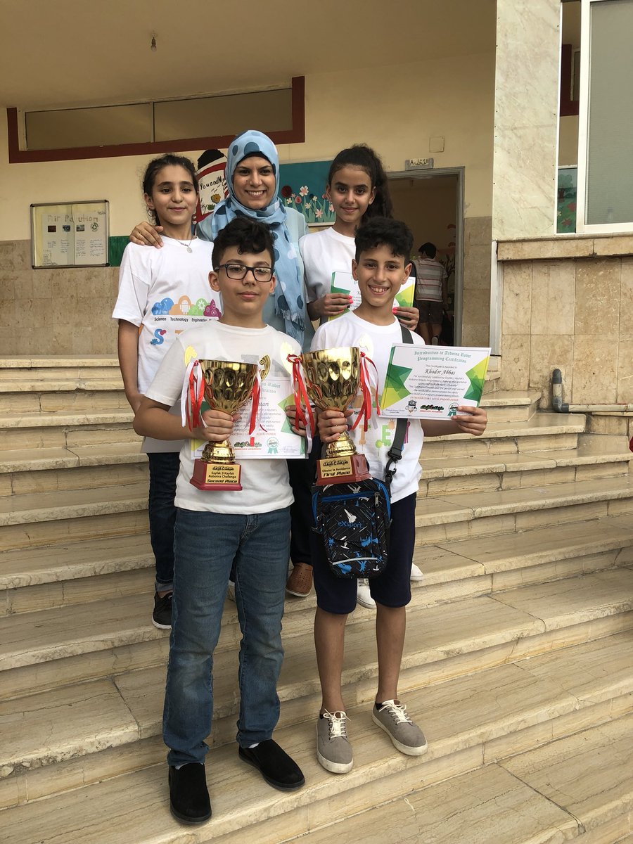 YassineBrigitte's tweet photo. Congratulations #robotics #First place #linetracking #programming #Makassed https://t.co/sdS2f9Sn1o