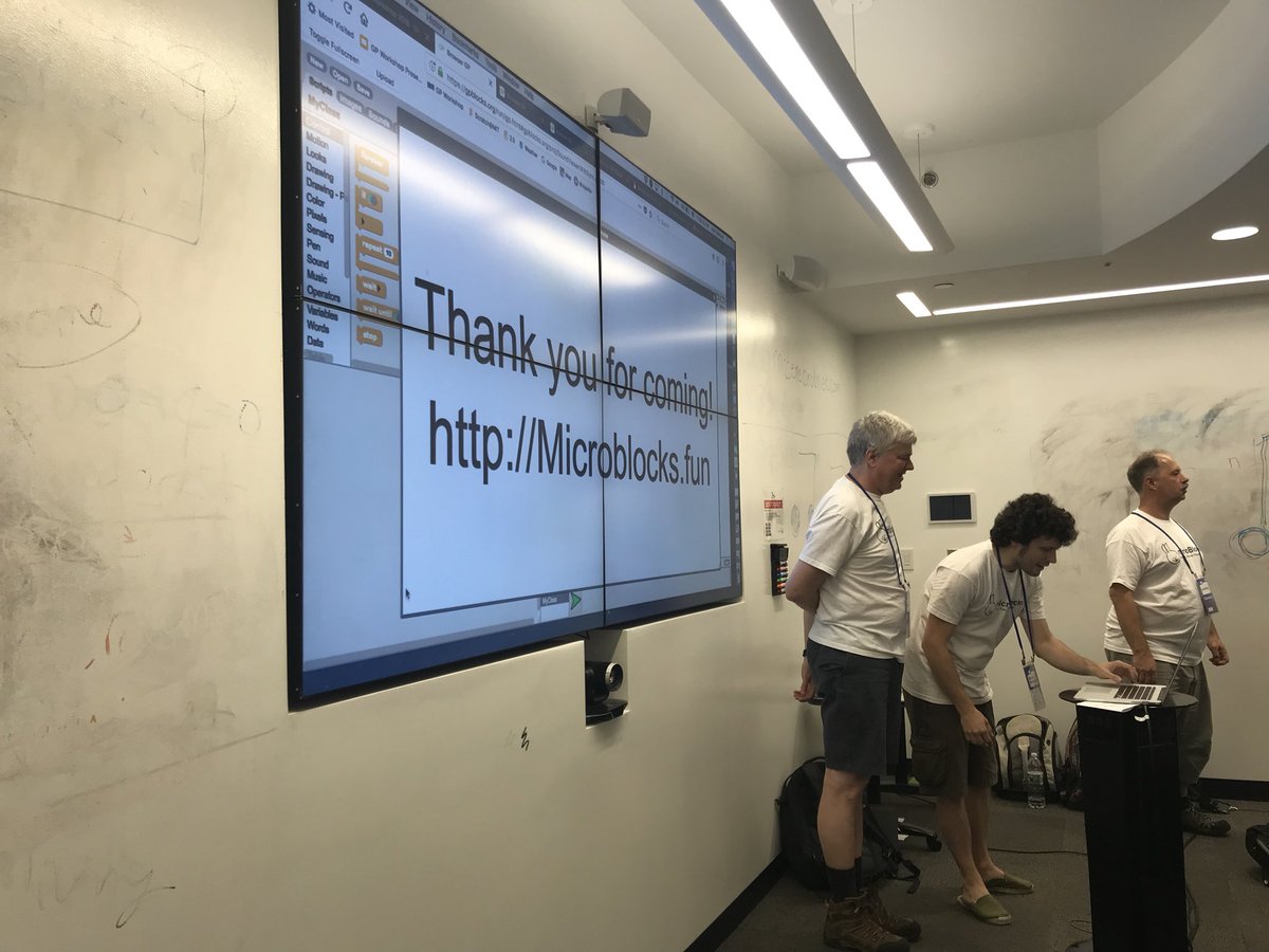 gpblocks's tweet image. Thank you for a great #microblocks session at #ScratchMIT2018! :) @bromagosa @moenig @MiriamBoehnke @jadga_h @JenLLavalle