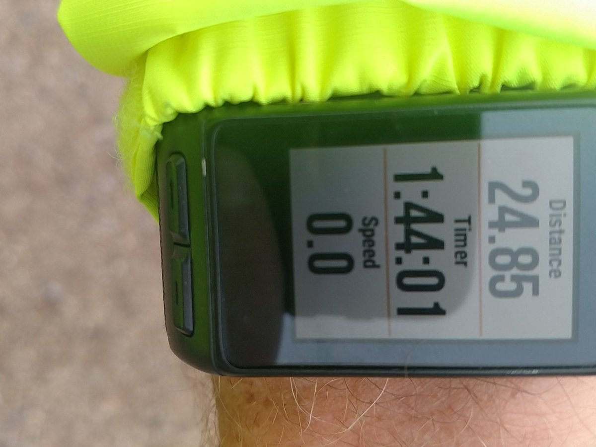 25 in, morning starts like a ghost into the the fog where no one notices the contrast between white on white.   Fog burned off, legs warmed.  Mind working...