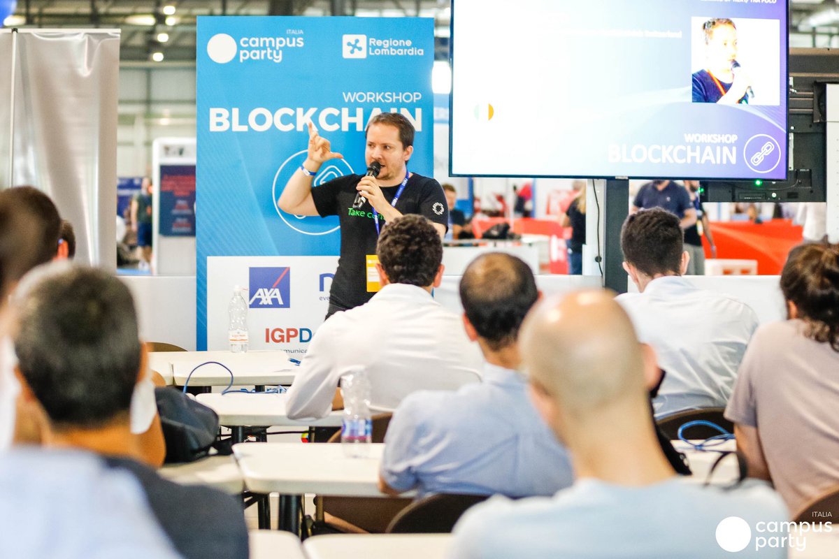 BlockchainEduIT's tweet photo. 📌 Eccoci durante i nostri workshop a @campuspartyIT !
👉🏻 Grazie a tutte le persone che erano presenti, l'Area #Blockchain era una delle zone più seguite!
📆 Restate sintonizzati, perché abbiamo un sacco di novità ed eventi da annunciare!
#BlockchainEdu #CPIT2 https://t.co/RDDWVndoys