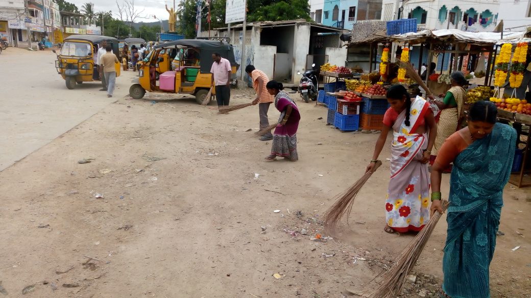 #ZSBPTS #ZSBP
Special drive related to sanitation #SwachhFriday #ShramadanamFriday #SwachhSarvekshanGramin2018 in Gopalpet GP of #Gopalpet mandal #Wanaparthy District #Telangana <a href="/swachhbharat/">Swachh Bharat Mission - Grameen</a> <a href="/Collector_WNP/">Collector Wanaparthy</a> <a href="/TSSBMG/">Swachh Telangana Gramin</a> <a href="/paramiyer_/">Param Iyer</a> <a href="/TelanganaCMO/">Telangana CMO</a> <a href="/MinofDWS/">MoDWS</a>