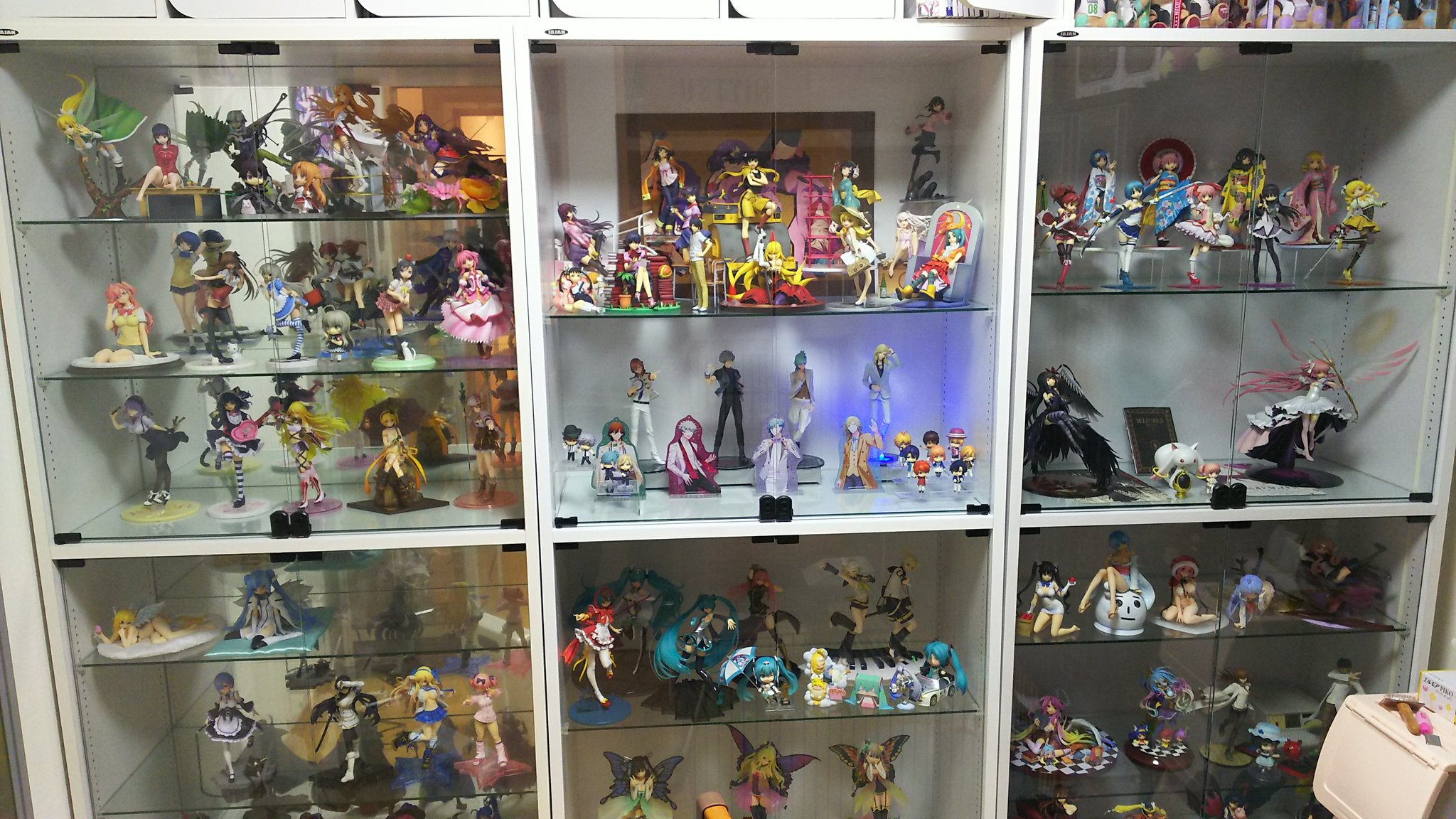 ベルン プリコネ4周年 固定プロフィール 40歳既婚男性 オタク趣味歴15年 フィギュア集め 同人趣味など幅広くオタクやってます コミケは嫁さんとサークル参加してます 愛車はアクセラsp Bm 一緒に暮らしている野ウサギの くーのすけ はもうすぐ1歳