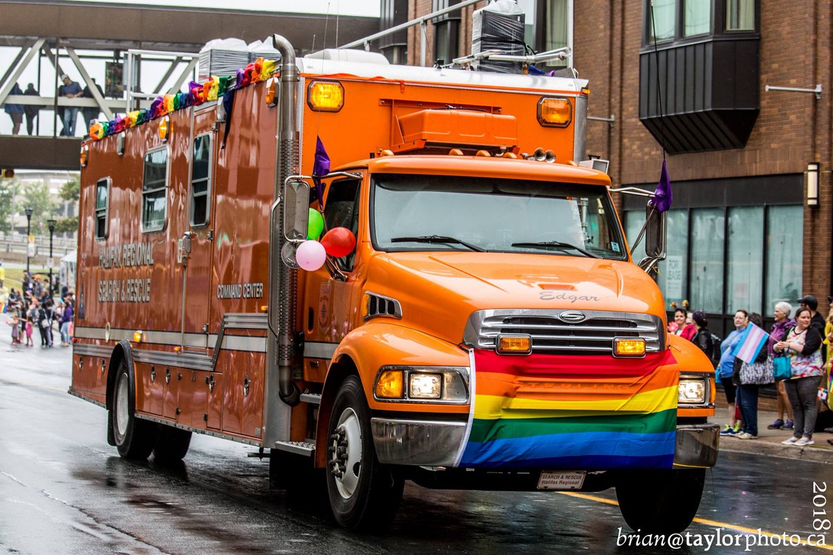HalifaxSAR's tweet photo. Special thanks to @brian_Tay1or for capturing these images of our entry in the @HalifaxPride Parade. We're saving one extra special photo he shot for next year!  #hfxpride #SARPride https://t.co/lVbwfwsMmR
