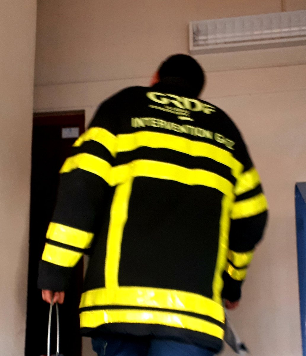 ambayi_com' on GRDF tweet media