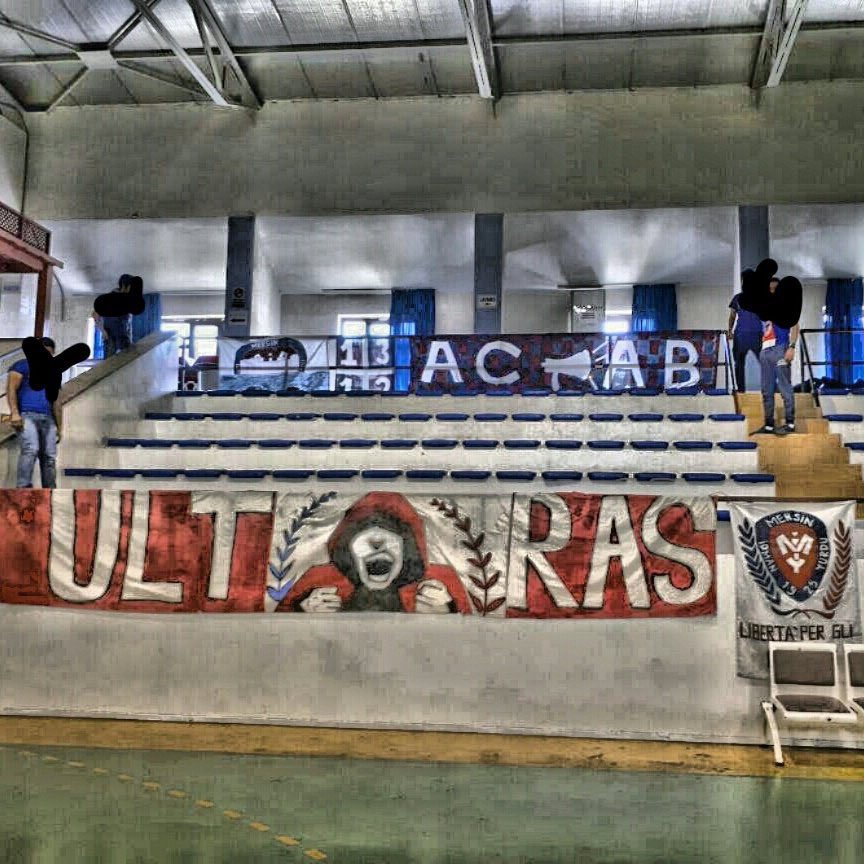 Meşale ve Sisler hazır mı? <a href="/Ult_1925_Ras/">Ultras1925</a> 

AGAINST MODERN FOOTBALL