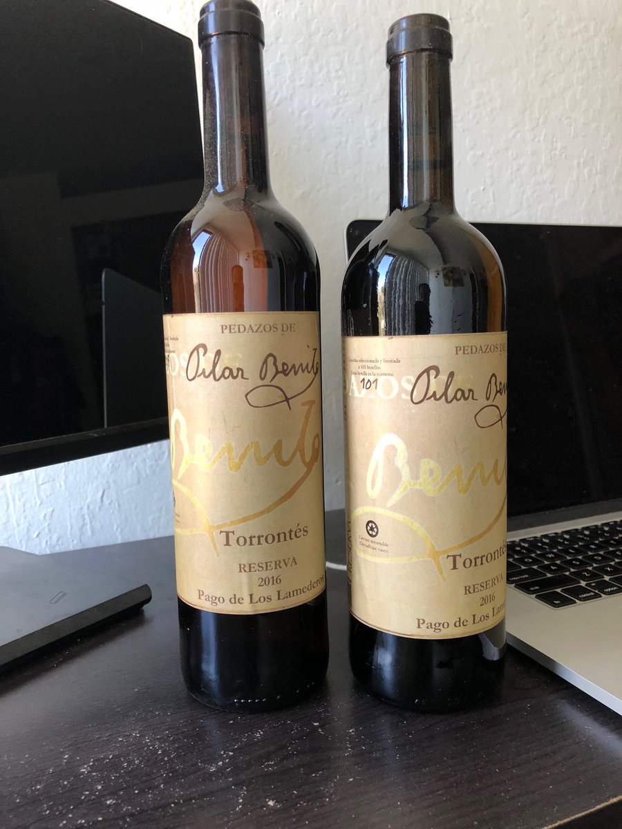 Tastebudbrett's tweet photo. Pilar Benito #Vino de Sacedón Reserva 2016 Pago Lamendros, variedad uvas autóctonas #Torrontés #organic #Spanish #wine Golden color; hint of whiskey on the nose, old wood and berries; taste was a bit of Jerez, old wood, berries. #Classic #Castillian wine #Spain THX @abarrasa https://t.co/kZsMgeW4lx