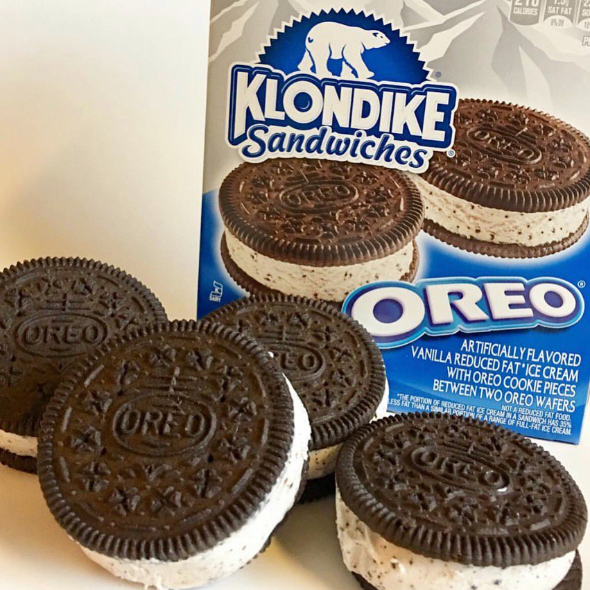 HappySpeedyBOS's tweet photo. Our two favorite things: Oreos + ice cream = 😇 https://t.co/Qe9DWPnnFl