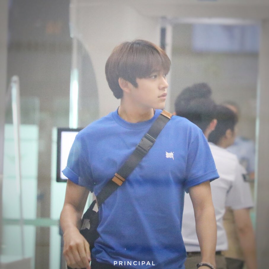 หมวด tweet media